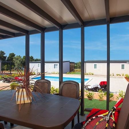 Kastanija Mobile Homes Novigrad Istria Eksteriør bilde
